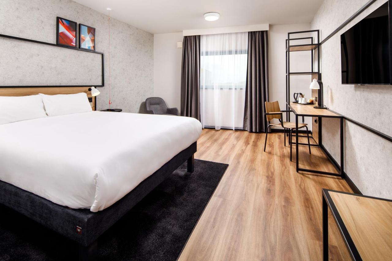 Hotel Ibis London Heathrow Terminal 5 Hillingdon Zewnętrze zdjęcie