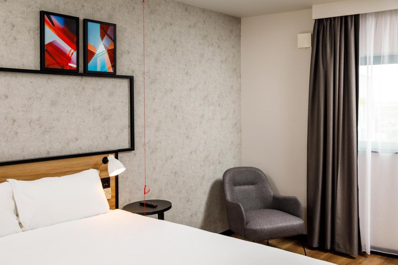 Hotel Ibis London Heathrow Terminal 5 Hillingdon Zewnętrze zdjęcie
