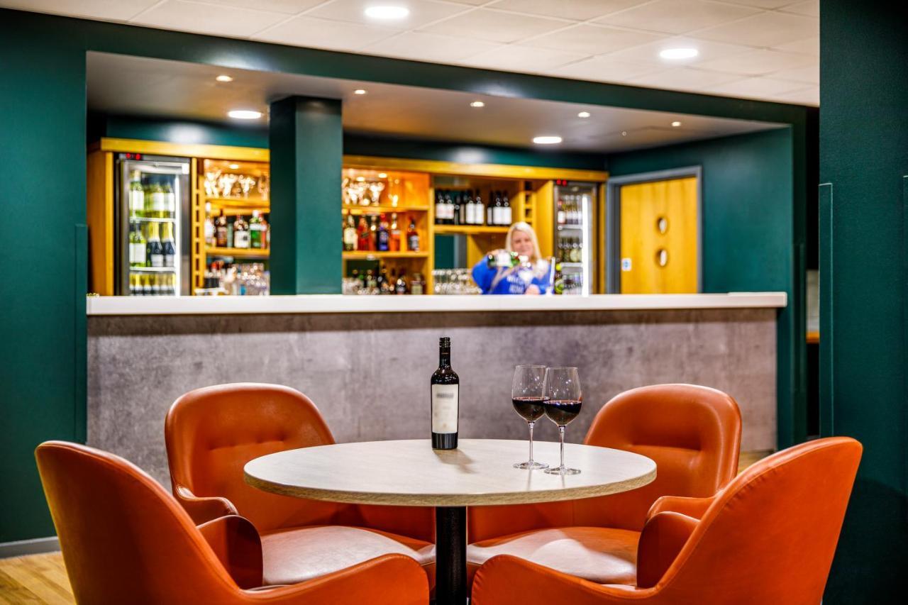 Hotel Ibis London Heathrow Terminal 5 Hillingdon Zewnętrze zdjęcie